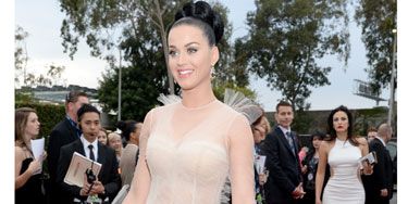<p>Katy Perry bloody loves a theme doesn't she? We're big fans of her musical Valentino frock. BIG. But what do you think?</p>
<p><a href="http://www.cosmopolitan.co.uk/celebs/entertainment/grammys-2014-watch-live-red-carpet-coverage" target="_blank">WATCH THE 2014 GRAMMYS RED CARPET **LIVE** HERE</a></p>
<p><a href="http://www.cosmopolitan.co.uk/celebs/entertainment/celebs-at-grammy-awards-2012-entertainment" target="_blank">GRAMMYS 2012: ALL THE CELEBRITIES AND A LOT OF KATY PERRY'S HAIR</a></p>
<p><a href="http://www.cosmopolitan.co.uk/fashion/news/golden-globes-red-carpet-dresses?click=main_sr" target="_blank">ALL THE DRESSES AT THE 2014 GOLDEN GLOBES</a></p>
<p><a href="http://www.cosmopolitan.co.uk/fashion/news/golden-globes-2014-fashion-trends?click=main_sr" target="_blank">5 HOT FASHION TRENDS ON THE GOLDEN GLOBES RED CARPET 2014</a></p>