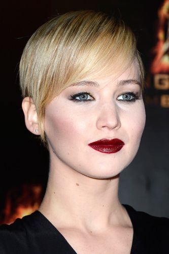 <p>Vampy lipstick is one of this season's biggest beauty trends. Jennifer Lawrence demos how to do it with aplomb; paired with porcelain skin and sleek hair. Try MAC's Mineralize Rich Lipstick in All Out Gorgeous (£20, <a href="http://www.maccosmetics.co.uk/product/shaded/168/24937/Products/Lips/Lipstick/Mineralize-Rich-Lipstick/index.tmpl" target="_blank">maccosmetics.co.uk</a>) to get the look.</p>
<p><a href="http://www.cosmopolitan.co.uk/beauty-hair/news/trends/beauty-products/dark-lipsticks-on-different-skin-tones-beauty-lab" target="_blank">DARK LIPSTICKS ON DIFFERENT SKIN TONES</a></p>
<p><a href="http://www.cosmopolitan.co.uk/beauty-hair/news/trends/celebrity-beauty/sexy-eye-makeup-ideas-celebrity-inspiration" target="_blank">SEXY EYE MAKEUP IDEAS</a></p>
<p><a href="http://www.cosmopolitan.co.uk/beauty-hair/news/styles/celebrity/" target="_blank">CELEBRITY HAIRSTYLE IDEAS</a></p>