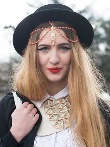 <p>Fashion Blogger Elisa Baudoin dresses her tresses with an Indian-inspired tikka headpiece from ASOS. The exaggerated eyeliner and bold red lippy offset it a treat.</p>
<p><a href="http://www.cosmopolitan.co.uk/beauty-hair/news/trends/hair-makeup-trends-autumn-winter-2014" target="_self">BIG BEAUTY TRENDS FROM PARIS FASHION WEEK</a></p>
<p><a href="http://www.cosmopolitan.co.uk/beauty-hair/news/trends/celebrity-frow-hair-fashion-week" target="_self">FRONT ROW HAIRSTYLES - FASHION WEEK AW14</a></p>
<p><a href="http://www.cosmopolitan.co.uk/beauty-hair/news/trends/celebrity-beauty/celebrity-nail-art-manicures" target="_self">CELEBRITY NAIL ART MANICURE PICTURES</a></p>