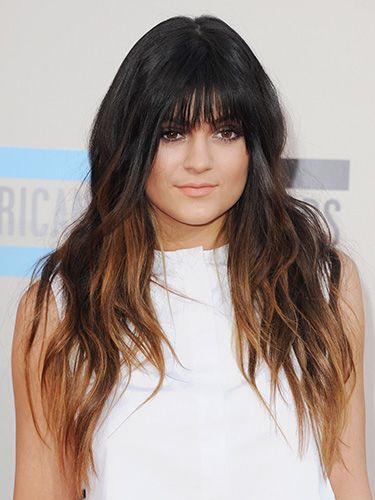 <p>The youngest Jenner debuted a more mature dip-dye hairstyle at the American Music Awards red carpet on 24 November; and we're loving the 16-year-old's fearless fringe.</p>