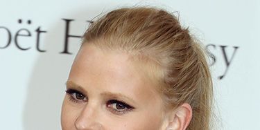 <p>We love it when Lara does statement makeup and this vixen liner looked seriously sassy. Note how she paired the hard lines with a soft ponytail. Very well executed.</p>
<p><a href="http://www.cosmopolitan.co.uk/beauty-hair/news/styles/celebrity/cannes-choppard-party-wedding-hair-ideas" target="_blank">INSANELY GOOD WEDDING HAIR INSPO AT CANNES</a></p>
<p><a href="http://www.cosmopolitan.co.uk/beauty-hair/news/trends/celebrity-beauty/millie-mackintosh-tv-baftas-hair-makeup" target="_self">THE HOTTEST HAIRSTYLES AT THE BAFTAS</a></p>
<p><a href="http://www.cosmopolitan.co.uk/beauty-hair/news/styles/celebrity/ellie-goulding-hair-cut-long-bob" target="_blank">ELLIE GOULDING'S COOL NEW LONG BOB</a></p>