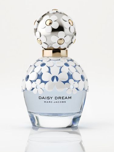 <p><strong>What they say: </strong>Light and airy, daisy dream is both floral and fruity. Top notes of blackberry, fresh grapefruit and succulent pear. The heart imparts a rich, feminine jasmine, notes of lychee and blue wisteria. A dreamy dry down of white woods, musks and coconut water.</p>
<p><strong>Which celebrity would it suit?</strong> I'd pin it on Poppy Delevingne and her penchant for all things bohemian, as it's breezy yet also grown-up enough to reflect her on more sophisticated days. </p>
<p><strong>What mood did it put you in?</strong> It's a sprightly scent, so it feels very clean and definitely brightened my mood on first spritz, but because it settles down quite quickly, I wouldn't call it a total mood-changer. </p>
<p><strong>How long did it last and did the smell change?</strong> It becomes more floral on drydown but then the smell remains consistent. However, I'm more used to richer scents so this didn't feel like it lasted long. It's very light, which is beautiful, but I missed the potency of stronger perfumes; however, if you like breezy, pretty scents, you're in for a fragrant treat.</p>
<p><strong>Marc Jacobs Daisy Dream, from £39 (available July 15<sup>th</sup>) </strong></p>