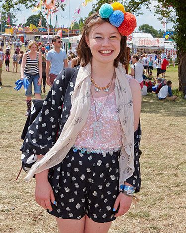<p>How cute is this? Pianist Rhian Teasdale, 21, from Isle of Wight is wearing a super-cute pom-pom headband that a friend made for her. Can they make us one? We also love her 'R' necklace – very Tatty Devine, non?</p>
<p><a href="http://www.cosmopolitan.co.uk/fashion/shopping/festival-season-essentials?click=main_sr" target="_blank">ALL THE FESTIVAL ESSENTIAL'S YOU'LL EVER NEED</a></p>
<p><a href="http://www.cosmopolitan.co.uk/campus/summer-full-festivals-cheap-volunteering?click=main_sr" target="_blank">HOW TO HAVE A FESTIVAL FULL OF SUMMERS ON THE CHEAP</a></p>
<p><a href="http://www.cosmopolitan.co.uk/celebs/entertainment/coachella-festival-2014-celebrity-instagrams?click=main_sr" target="_blank">THE BEST CELEB INSTAGRAMS FROM COACHELLA 2014</a></p>