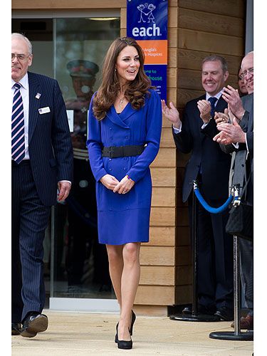 <p>Just like any girl, Kate Middleton loves dressing up in her mum's clothes! When she stepped out in this gorgeous ROYAL blue Reiss dress, we noticed it was identical to the one her mother Carole wore to Royal Ascot in 2010. The Duchess snapped it up a while back for a cool £139 and we guess it was the perfect way to boost her confidence before her first public speech!</p>