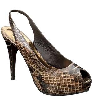 Footwear, High heels, Product, Brown, Photograph, White, Sandal, Style, Basic pump, Tan, 