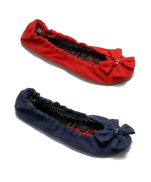 Product, Musical instrument accessory, Red, Fashion, Carmine, Black, Ballet flat, Dress shoe, Synthetic rubber, Coquelicot, 
