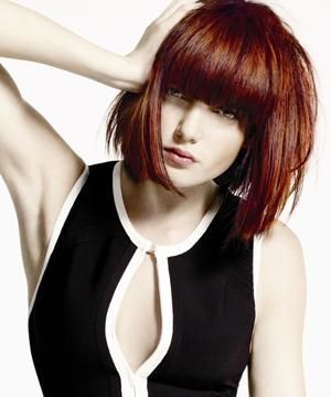 Lip, Hairstyle, Shoulder, Joint, Red, Bangs, Style, Step cutting, Red hair, Beauty, 