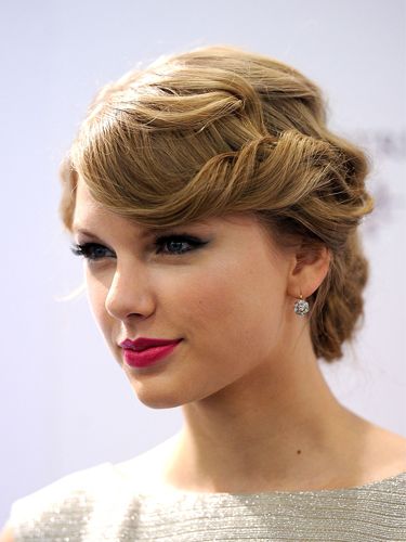 taylor swift wonderstruck photo shoot