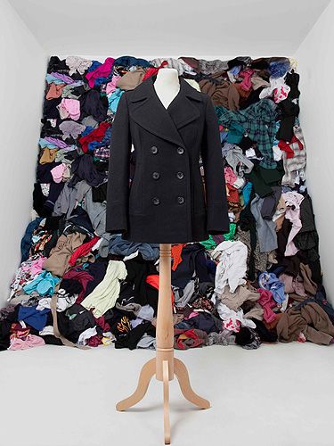 Collar, Coat, Dress shirt, Textile, Outerwear, Blazer, Pattern, Fashion, Button, Clothes hanger, 