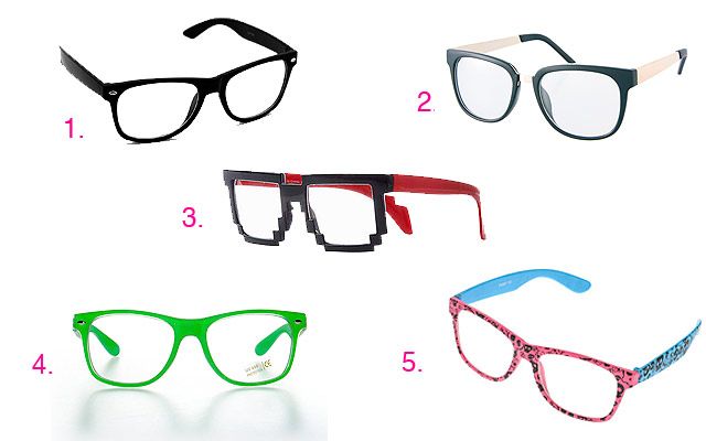Eyewear, Vision care, Product, Blue, Glasses, Text, Red, Photograph, Line, Beauty, 