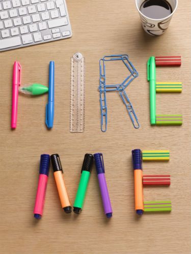 Colorfulness, Writing implement, Stationery, Office supplies, Office equipment, Cup, Material property, Office instrument, Input device, Dandelion coffee, 