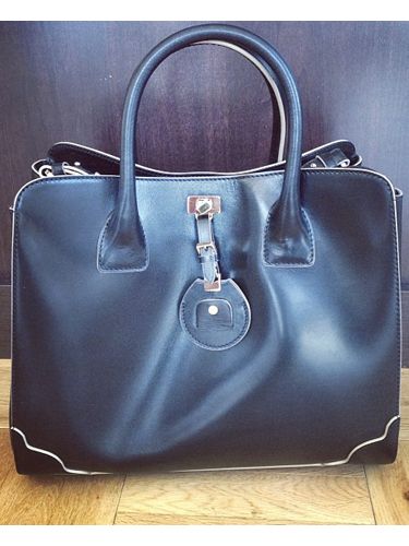 Blue, Product, Bag, White, Style, Beauty, Metal, Fashion accessory, Luggage and bags, Iron, 