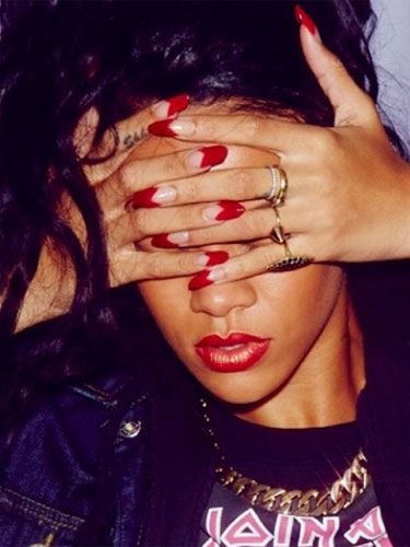 rihanna nails 2022