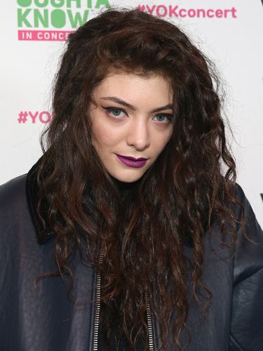 Lorde And Haim Vh1 You Oughta Know 2013 90s Grunge Beauty Trend