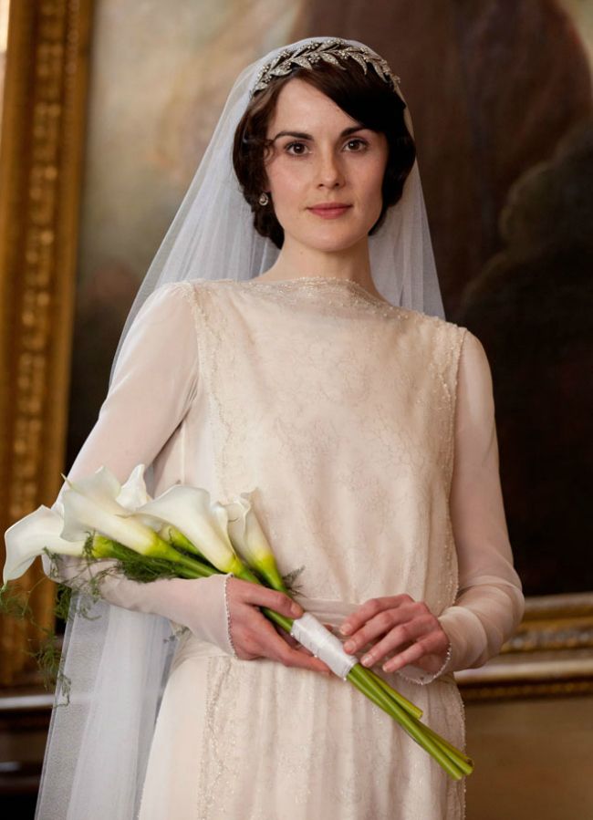 Lady Mary s Downton wedding tiara for hire Fashion news