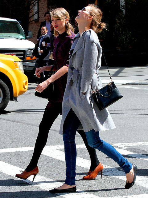 Taylor Swift And Karlie Kloss Have A Casual Day Out In New York