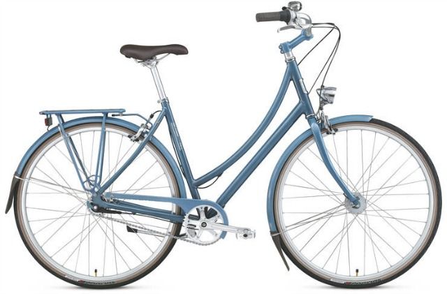 Tire, Bicycle wheel, Bicycle wheel rim, Wheel, Bicycle tire, Bicycle fork, Bicycle part, Bicycle saddle, Bicycle frame, Bicycle handlebar, 