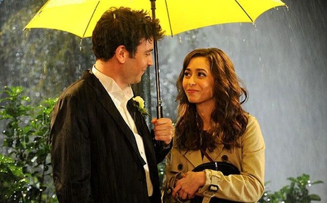 Umbrella, Yellow, Conversation, Watch, Rain, Layered hair, Love, Bracelet, 