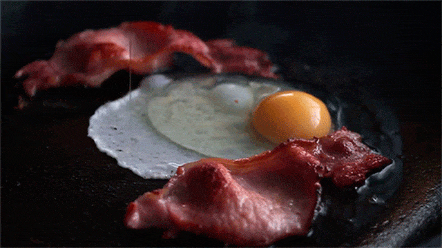 Food, Dish, Cuisine, Ingredient, Tocino, Back bacon, Fried egg, Animal fat, Meat, Veal, 