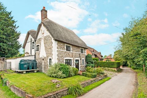 A thatched cottage that appeared on Midsomer Murders is now on sale