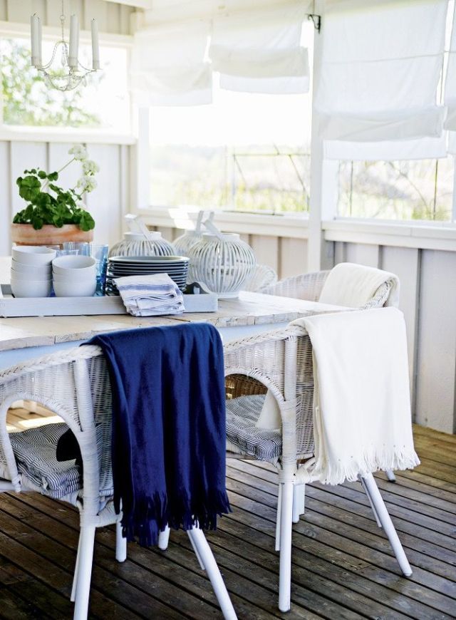 White, Furniture, Tablecloth, Room, Table, Blue, Chair, Interior design, Dining room, Textile, 