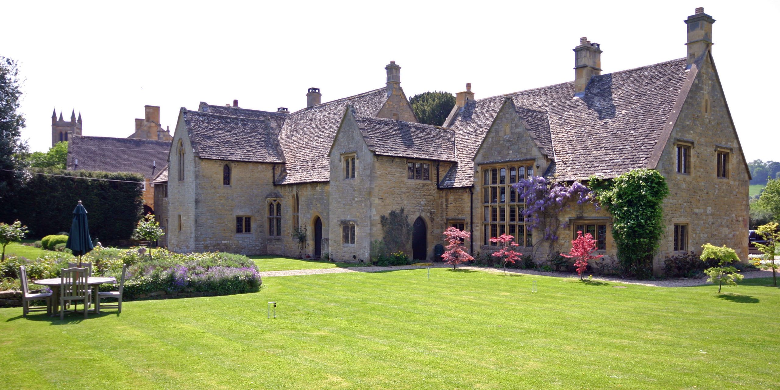 Inside Abbots Grange - The Stunning Cotswolds B&B That Has Been Named ...