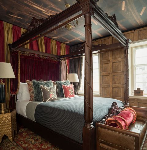 you can now stay in this luxury harry potter-themed apartment in