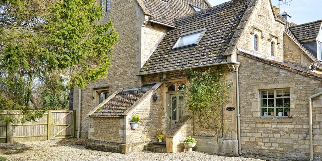 Cotswolds B&B - The Old School Is Named The Best B&B In Europe By ...