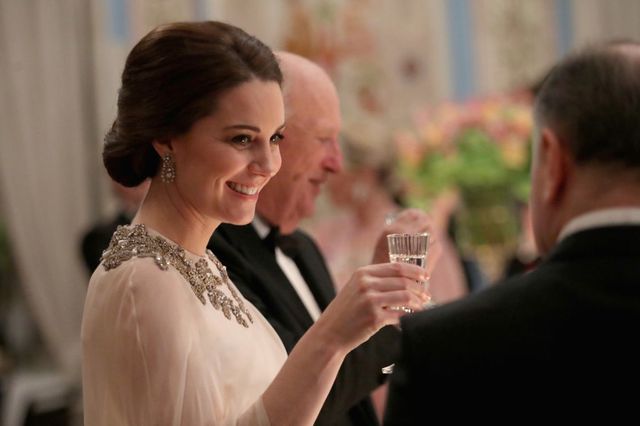 Kate Middleton - dinner party
