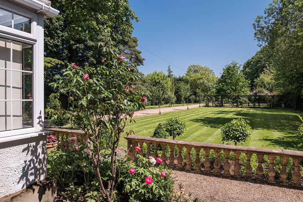 Toad Hall - Riversdale - Bourne End - grounds - Savills