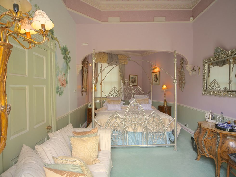 The Orangery - Sydney Place - Bath - bedroom - Savills