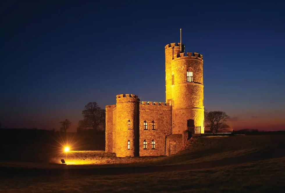 Tawstock Castle - Airbnb