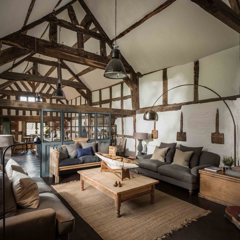 You can now stay in this charming Herefordshire Tudor cottage once ...