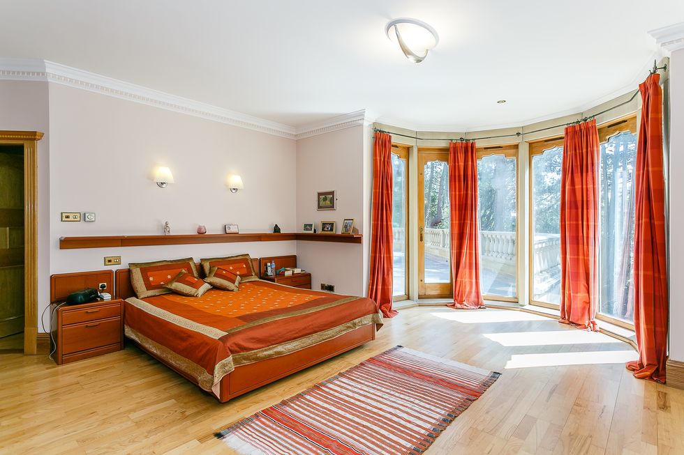 Treetops - mansion - bedroom - Bradford - Hunters