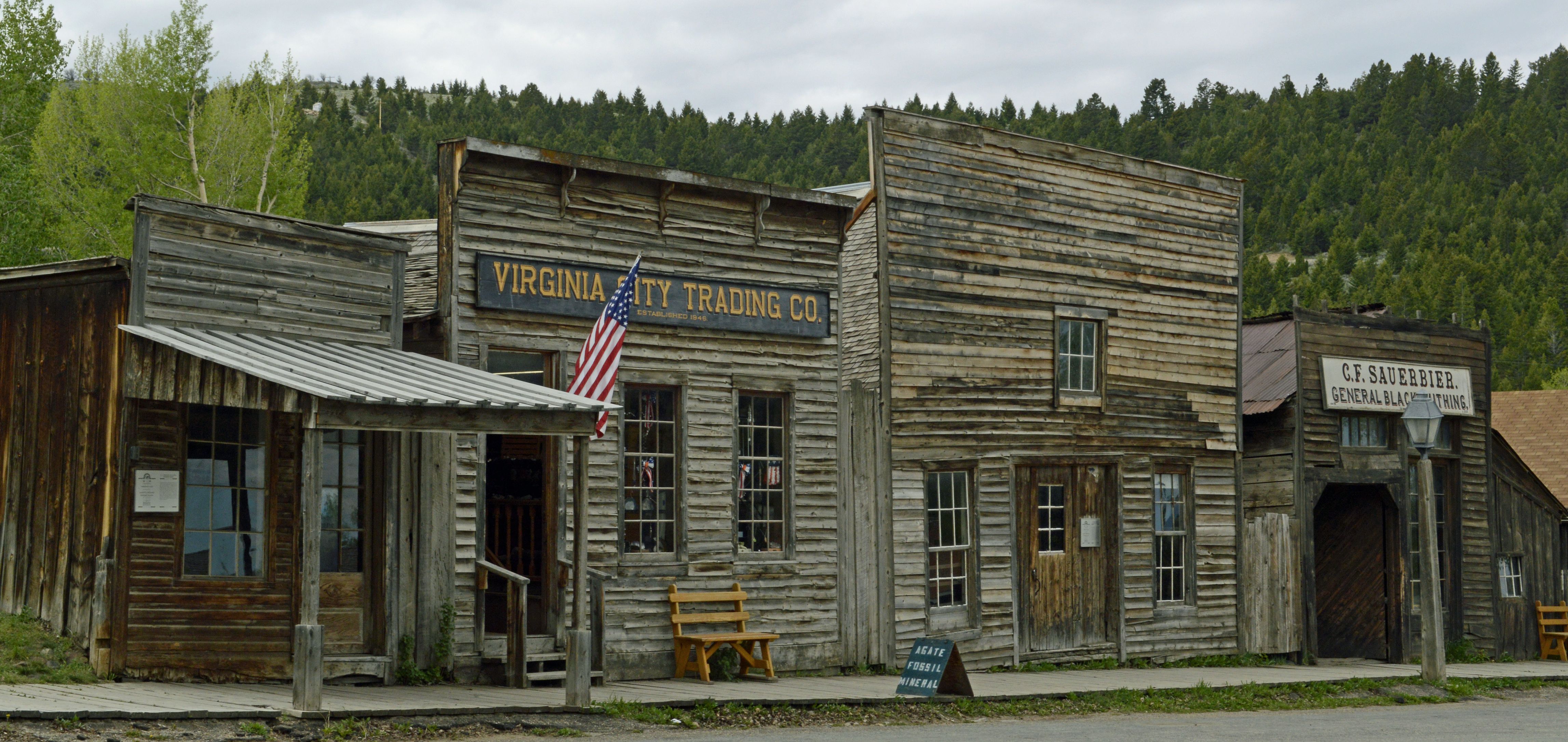 11 Ghost Towns in the U.S. You Can Still Visit Today