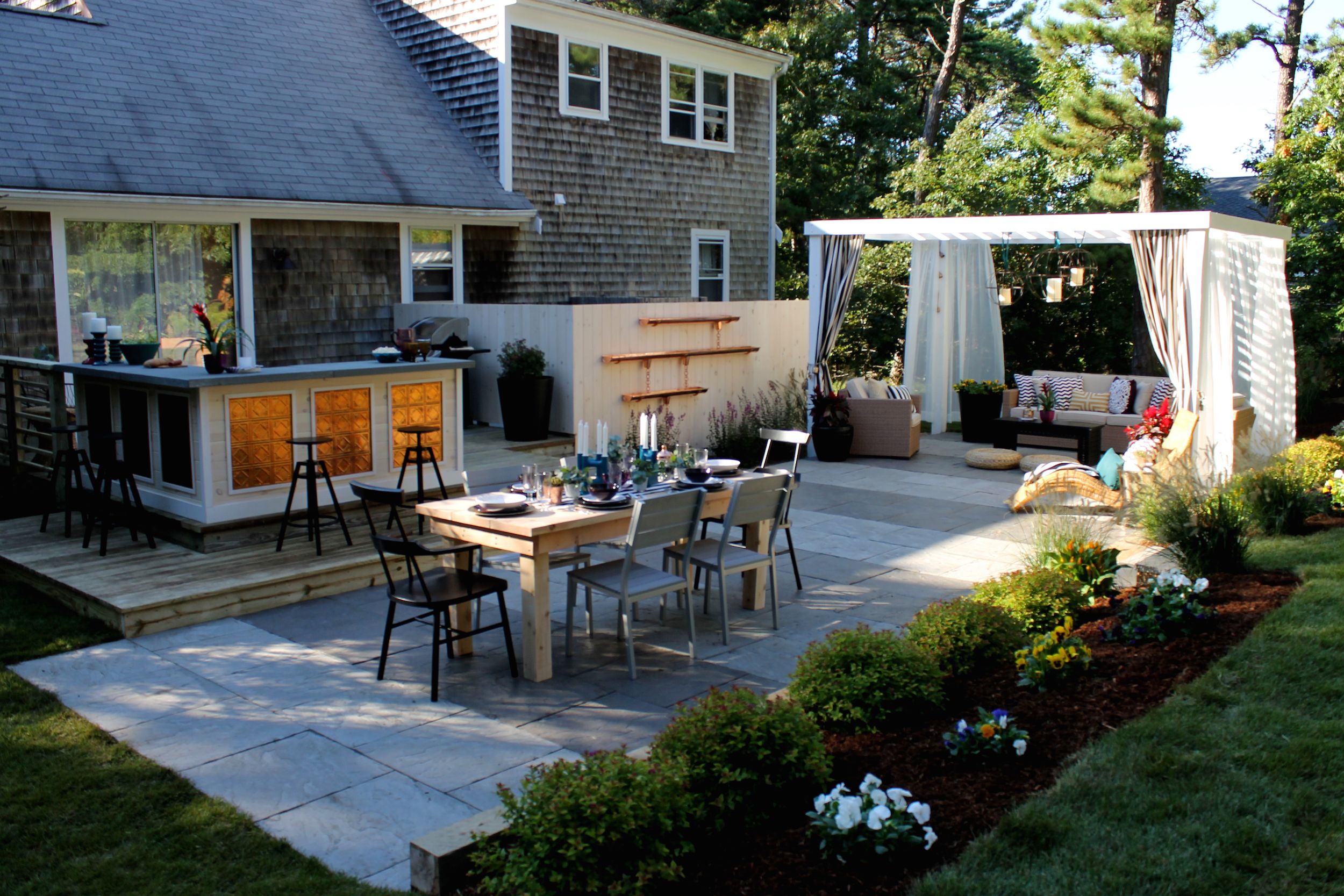 Landscaping store around patio