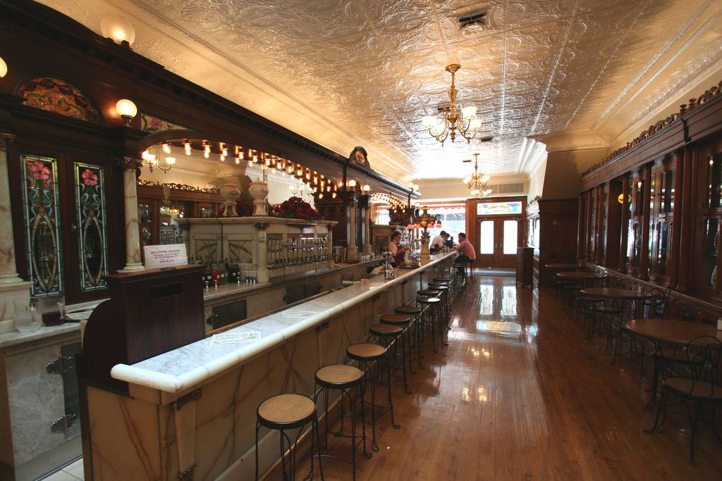 30 Vintage Photos of Ice Cream Parlors - Vintage Soda Fountain