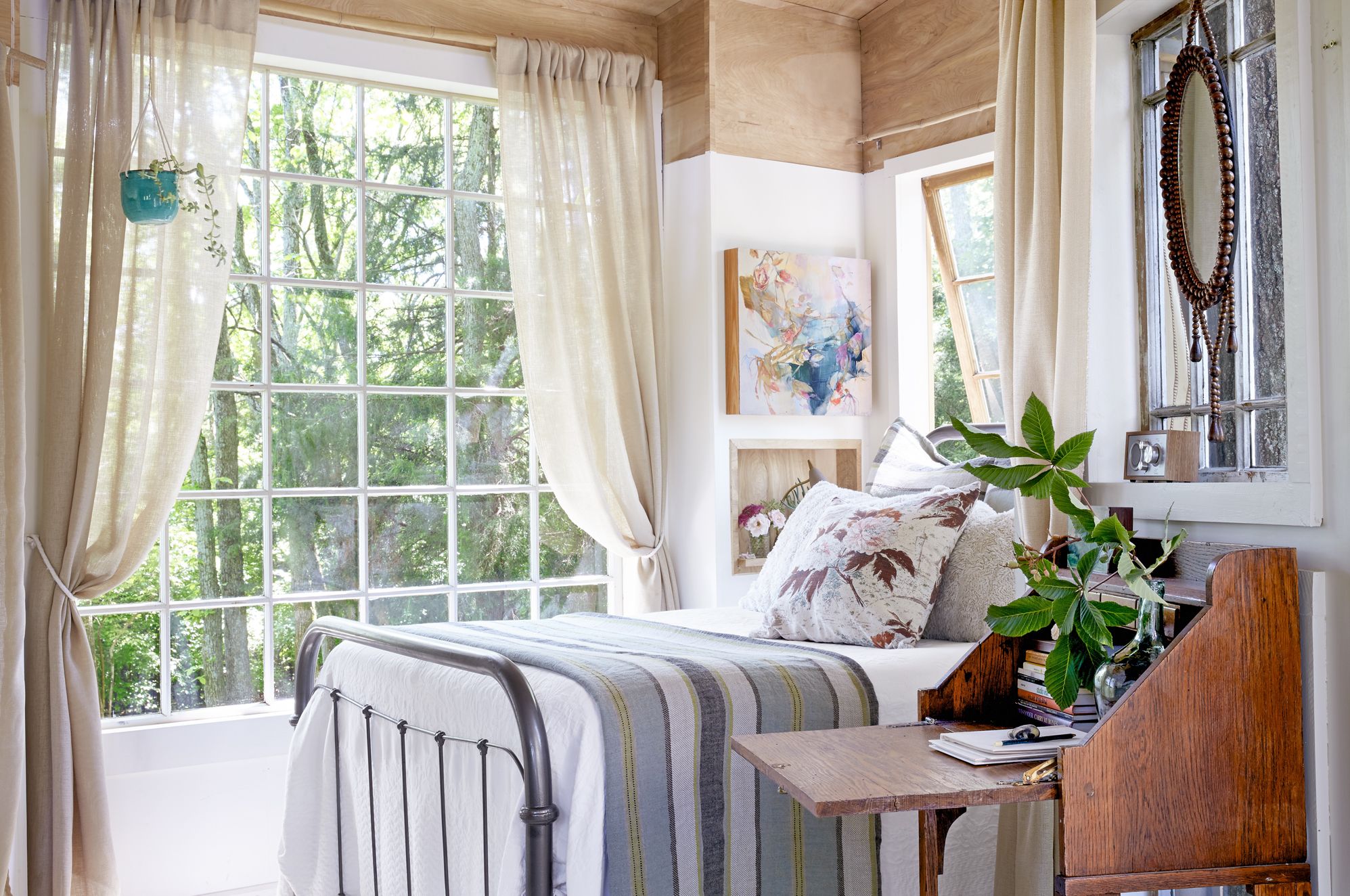 7 Muji style bedroom Ideas you'll love: Minimalism meets Zen
