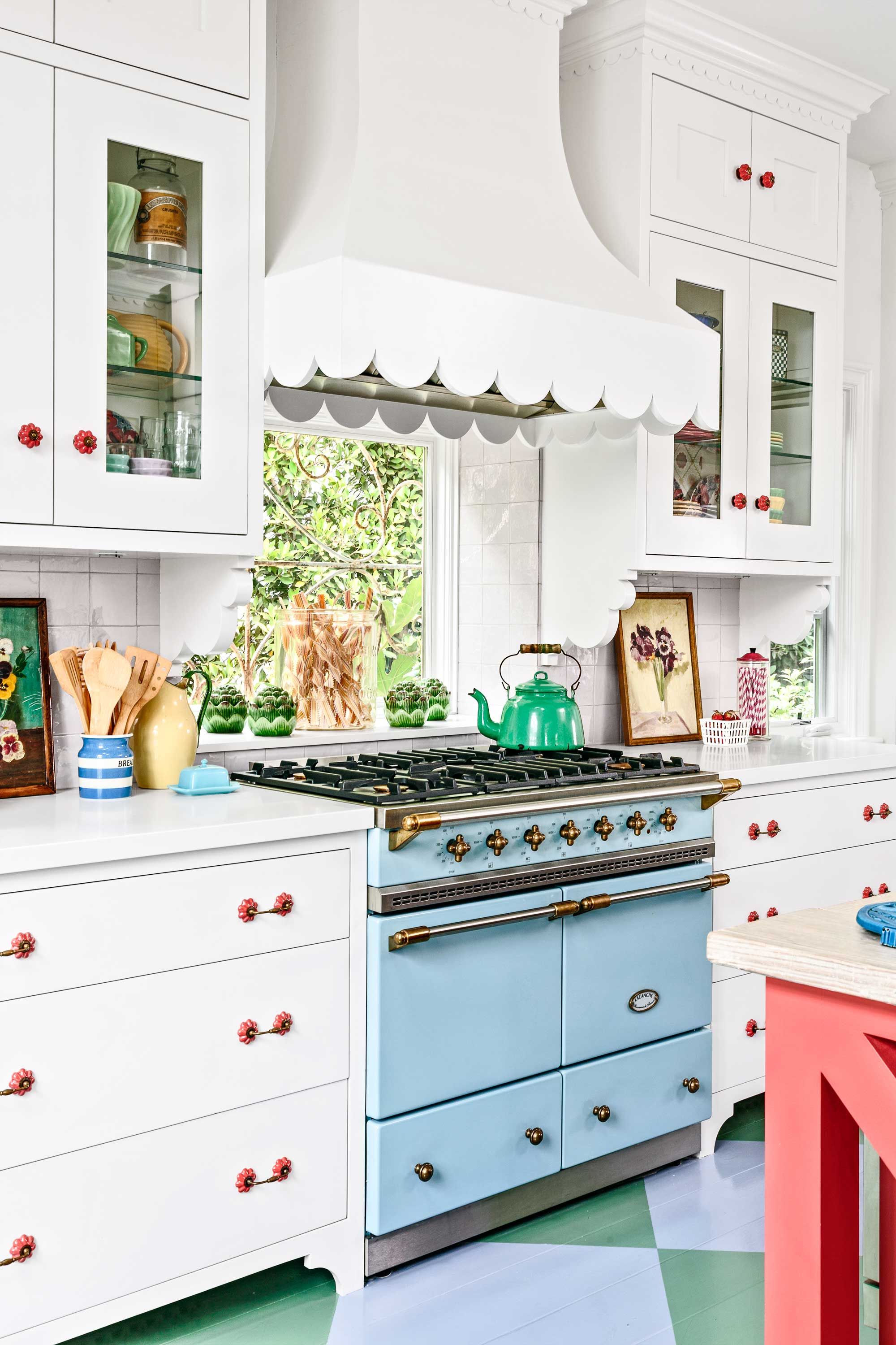 20 Vintage Kitchen Decorating Ideas   Design Inspiration for Retro ...
