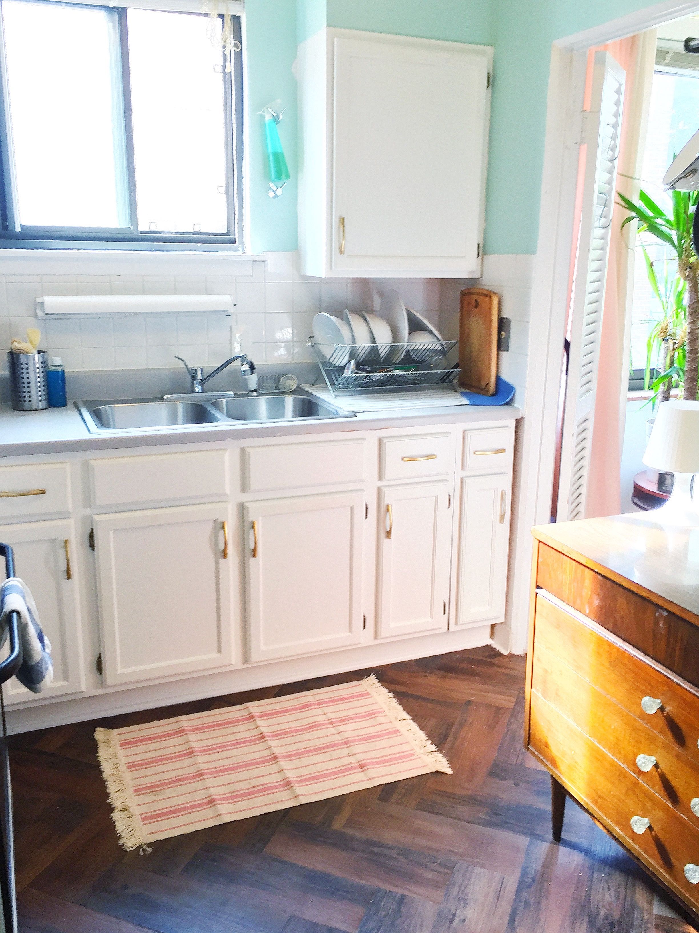 We Tried It: “The Home Edit” Kitchen Makeover (Budget: $100)