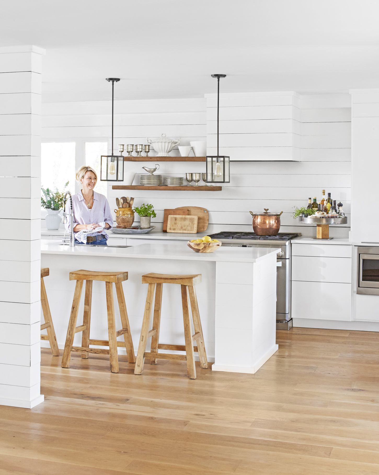 Paige Farmhouse Kitchen Island