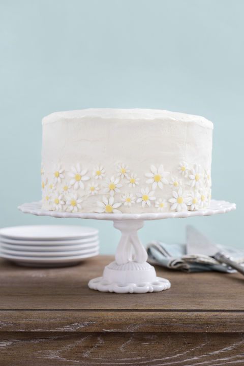 A Trend We're Loving: Textured Wedding Cakes