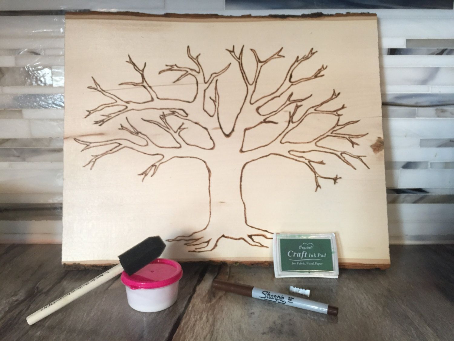 12 Family Tree Ideas You Can DIY - How to Make a Family Tree