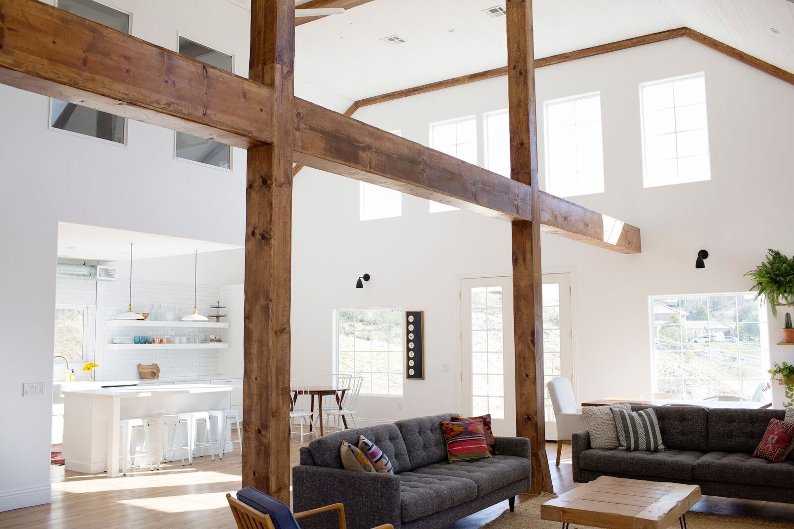 12-Stall Barn Is Now the Most Beautiful Country Home - Converted Barn Renovation 12-Stall Barn Is Now The Most Beautiful Country Home - Converted Barn Renovation