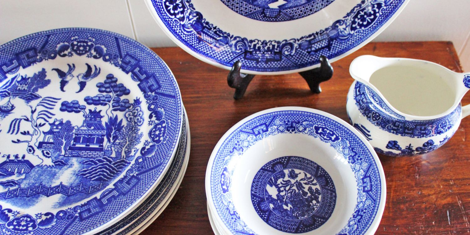 Original Willow Pottery Plates & Bowl Black-Gold Dinnerware Set Royal  Stafford