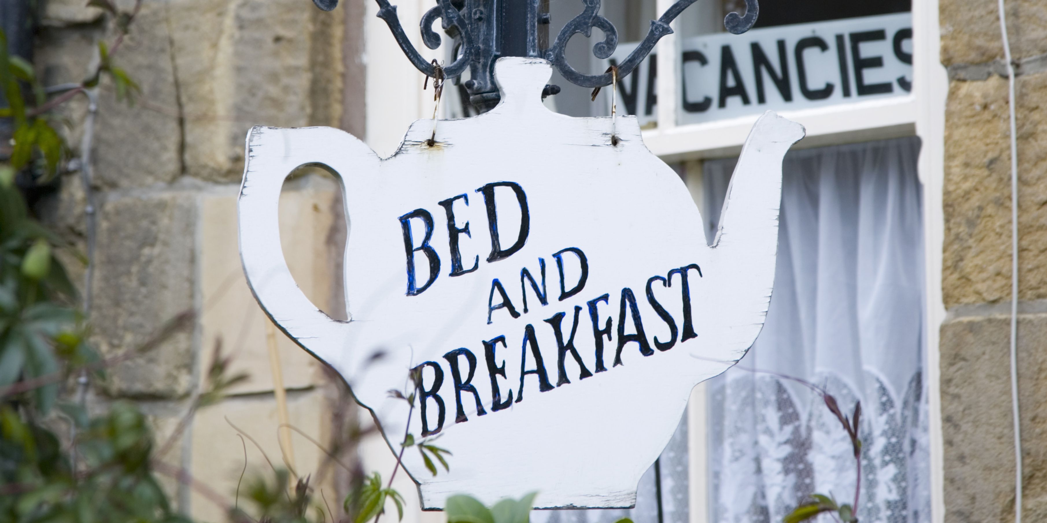 4 Reasons to NOT Open a Bed & Breakfast, Motel or Airbnb