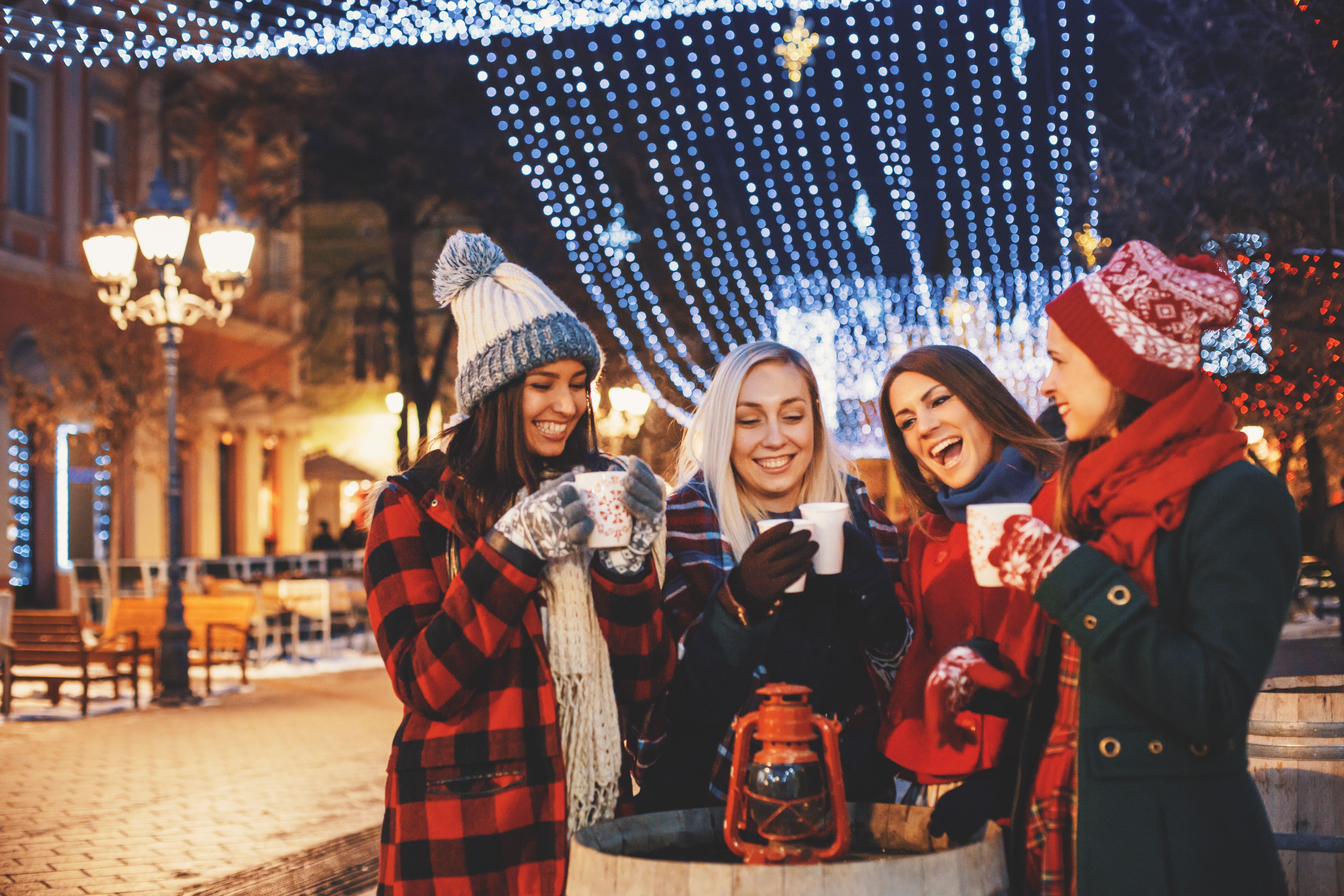 Hot Chocolate Stands for Winter Neighborhood Gatherings