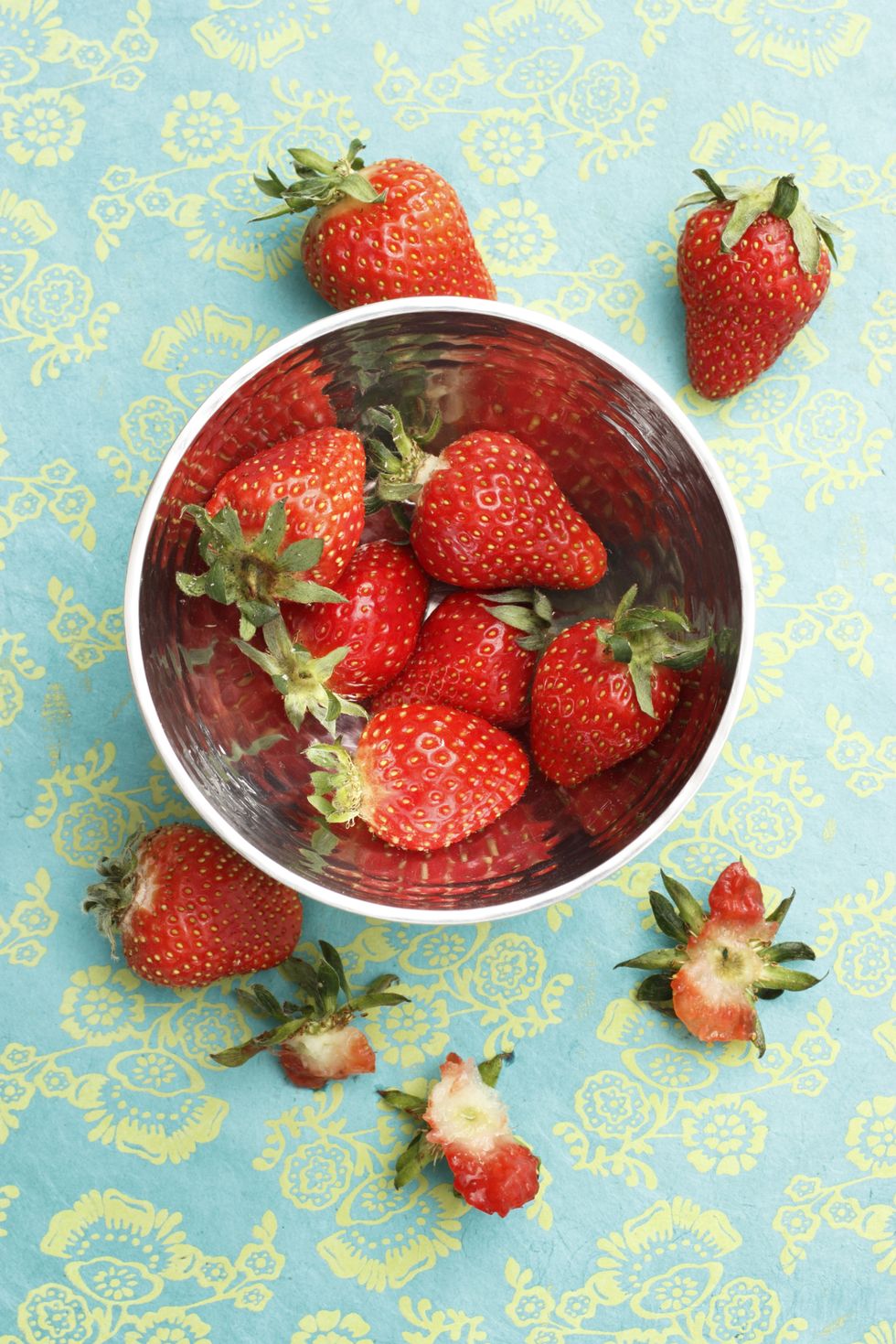 Fruit, Natural foods, Produce, Food, Red, Strawberry, Sweetness, Vegan nutrition, Strawberries, Still life photography, 