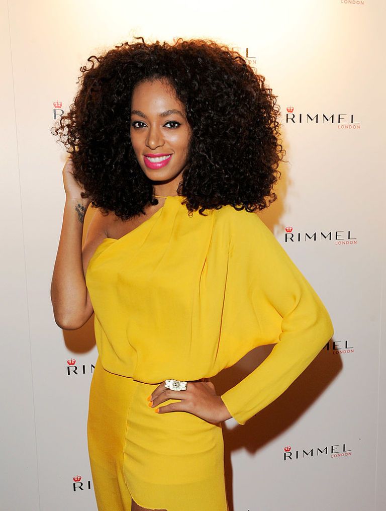 Clothing, Hair, Yellow, Hairstyle, Sleeve, Shoulder, Jheri curl, Dress, Ringlet, Style, 