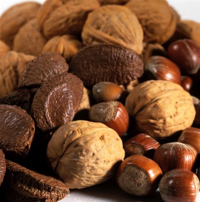 Ingredient, Food, Nut, Chestnut, Walnut, Nuts & seeds, Almond, Natural foods, Produce, Dried fruit, 